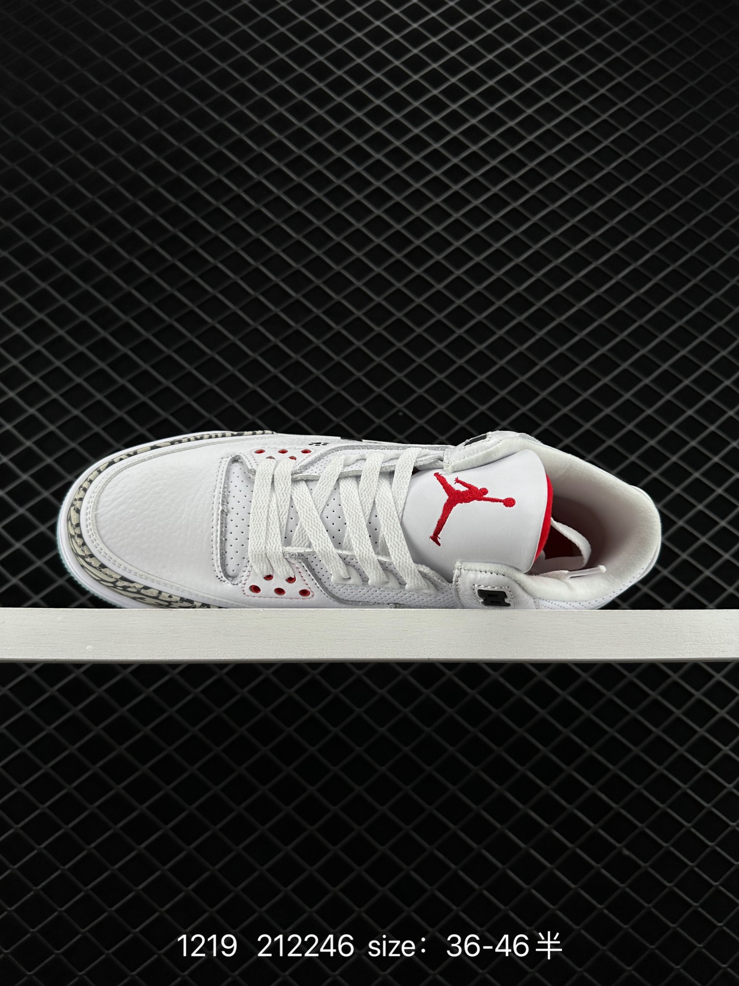 Air Jordan 3 Retro ”Hide and Sneak“